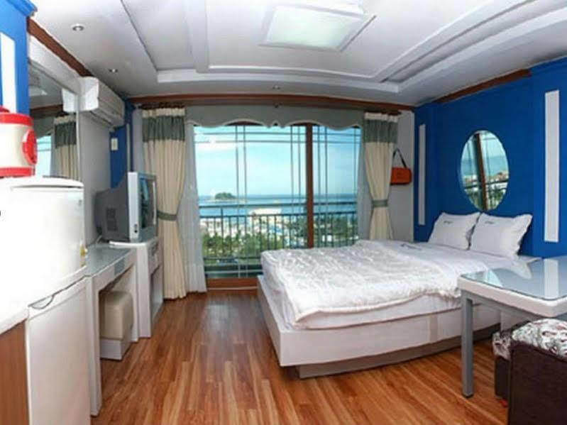 Good Morning Family Hotel Sokcho Exterior photo