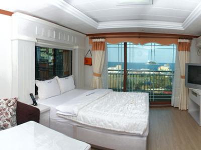 Good Morning Family Hotel Sokcho Exterior photo